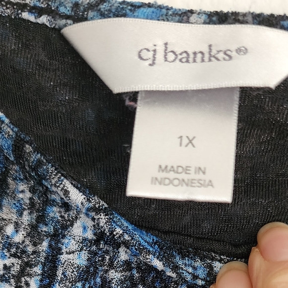 CJ Banks Womens Stretchy Activewear Geometric Pattern Long Sleeve Top. 1X - Picture 4 of 6